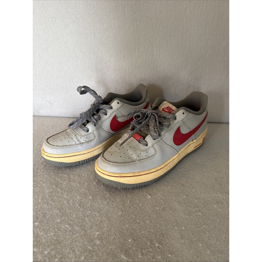 Nike Air Force 1, Grey/Red, Size‎ 6Y